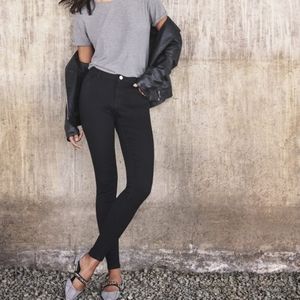 ASHLEY CLASSICS SKINNY JEANS BLACK SIZE MEDIUM